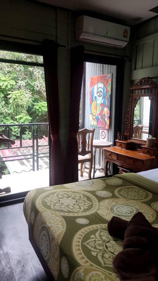 Tamarind Guesthouse Phra Nakhon Si Ayutthaya Exterior foto