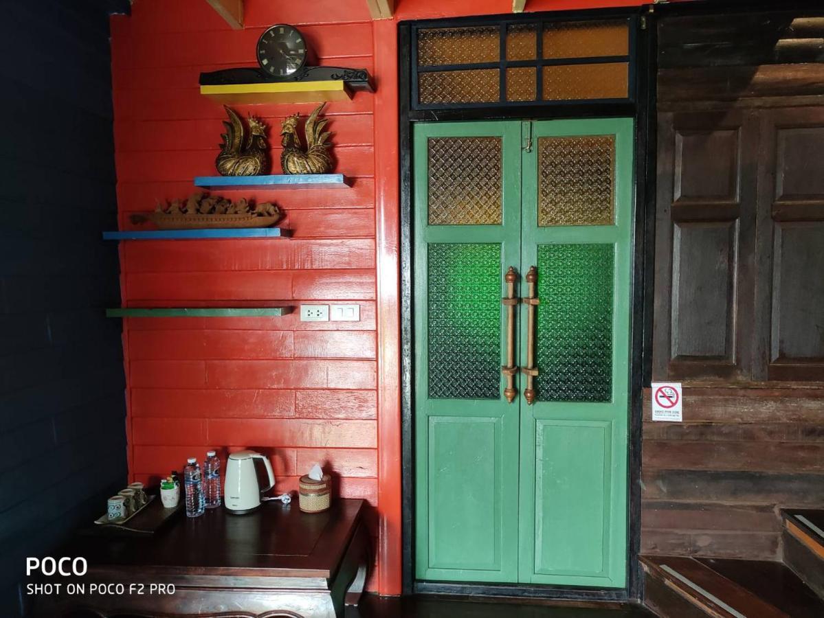 Tamarind Guesthouse Phra Nakhon Si Ayutthaya Exterior foto